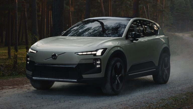 Új korszak a terepes luxusban: Minden, amit a tisztán elektromos Volvo EX60 Cross Countryról tudni érdemes